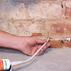 Régler un problème d’humidité ascensionnelle grâce à un gel d’injection