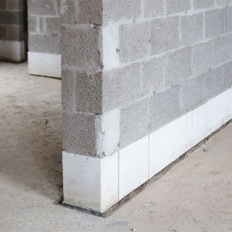 Construction du soubassement d’un mur : choisissez bien votre bloc d’assise en béton cellulaire
