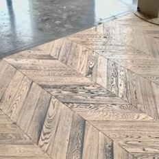 Quelles sont les différentes poses possibles pour votre revêtement en parquet massif ?