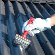 Découvrez nos conseils pour bien entretenir ou rénover votre abri de jardin